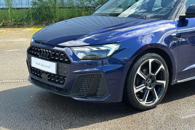 AUDI A1 Photo 22