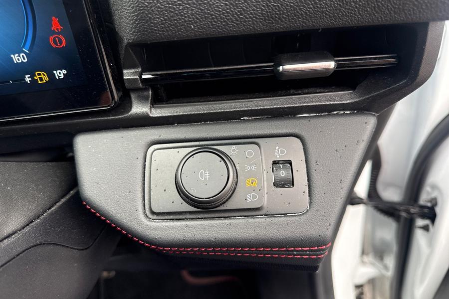 Ford PUMA Photo autoimg-40400acaa5b49e598c0ebe65ff792bad4aa2e2e6.jpg