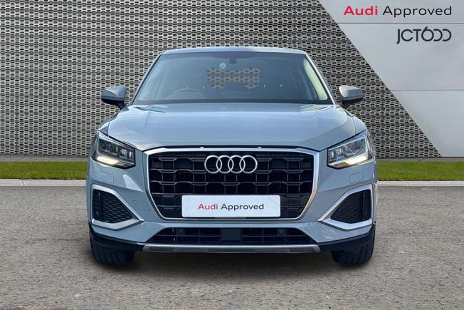 AUDI Q2 Photo 8