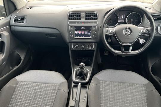 Volkswagen Polo Photo autoimg-40485cd18c9d68c39578bc4b4d69f09240003d01.jpg