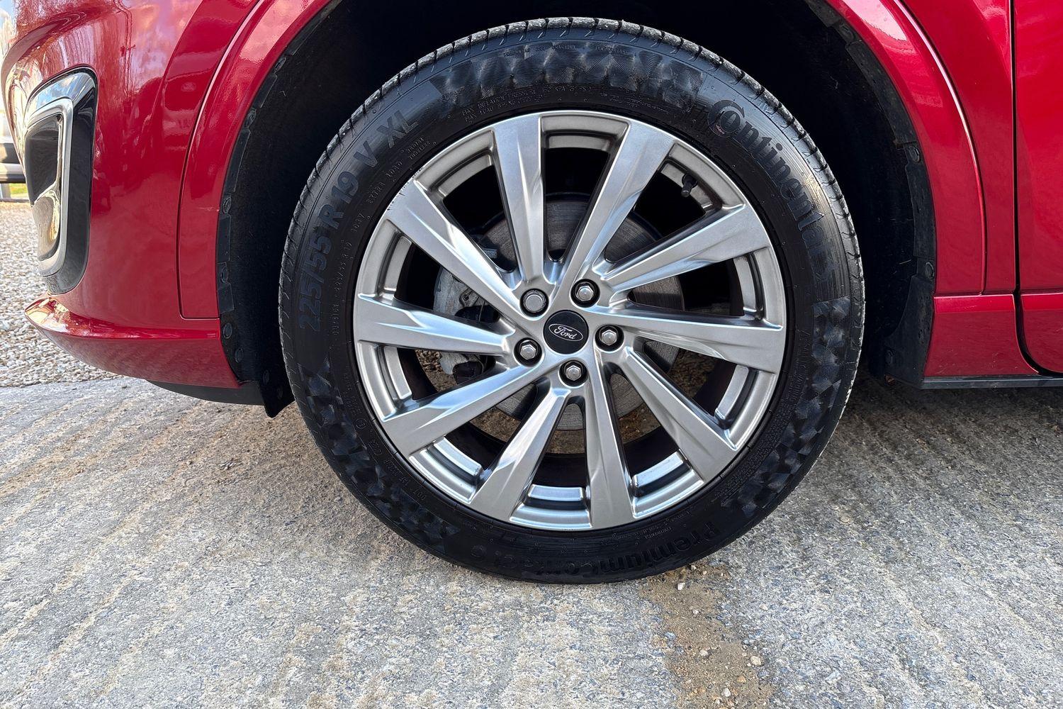 Ford KUGA Photo 7