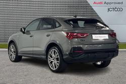 Audi Q3 Photo 3