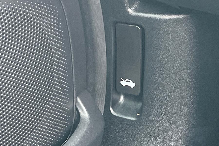 Ford Fiesta Photo autoimg-404c258c4a64f77669d267d105d6250aa9a8b955.jpg