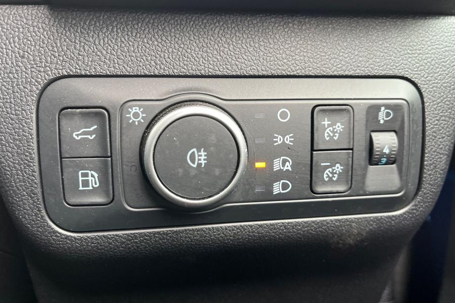 Ford KUGA Photo autoimg-404cae0d11b26c8cf049771571e3e47cc2b6d6f8.jpg