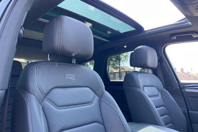 VOLKSWAGEN Touareg Photo 33