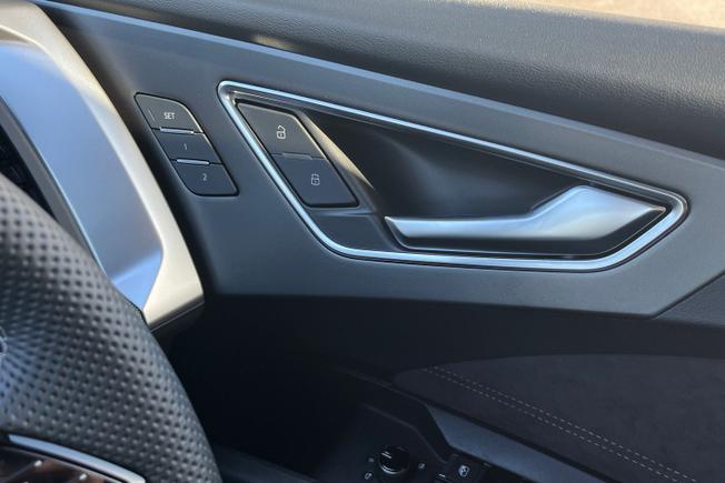 Audi Q4 Photo 46