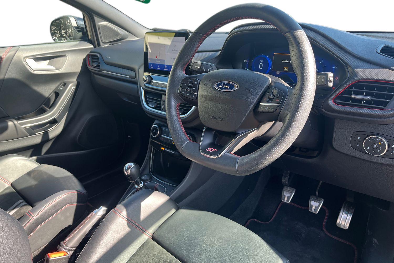 Ford PUMA Photo 8