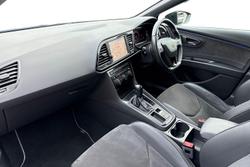 SEAT Leon Photo 2