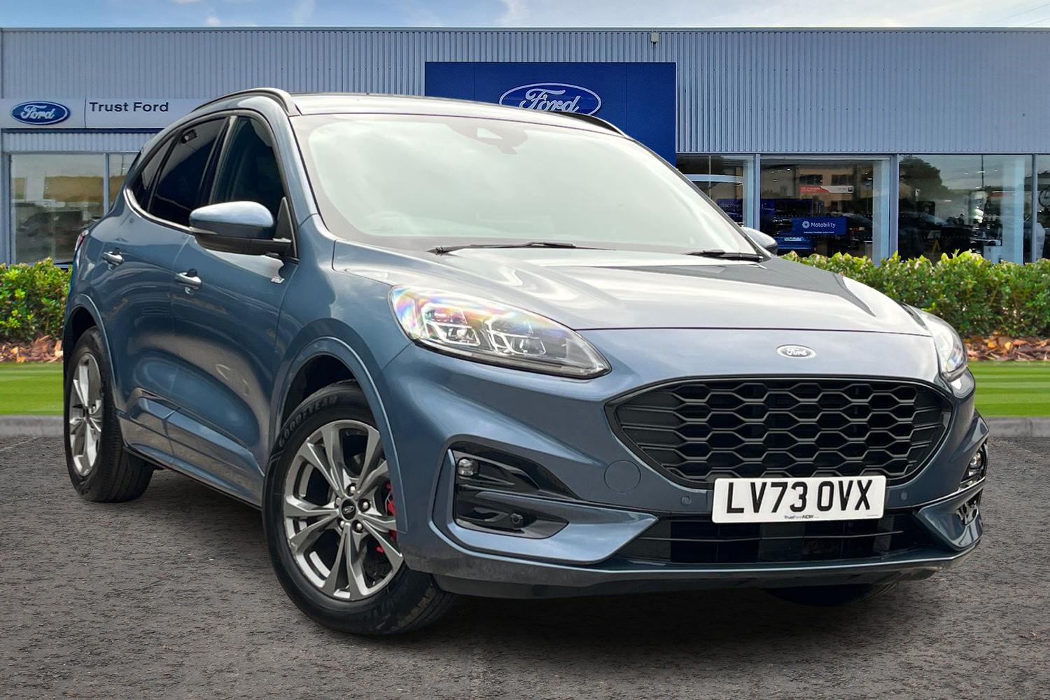 Ford Kuga Photo 0