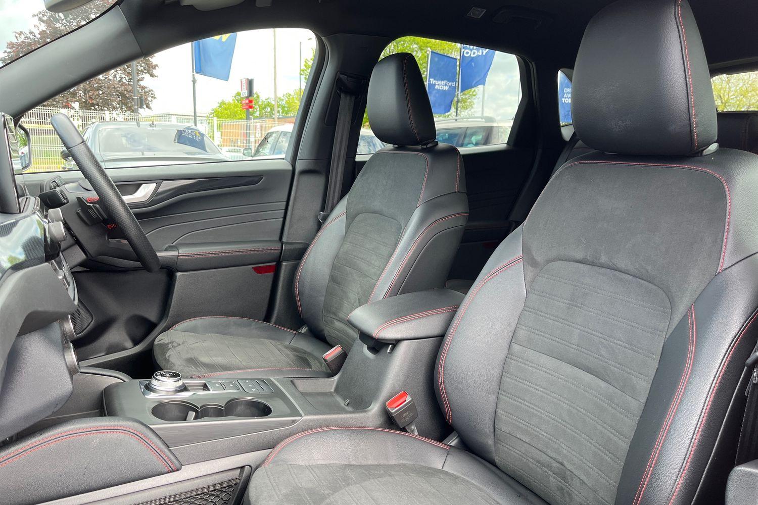 Ford Kuga Photo 18