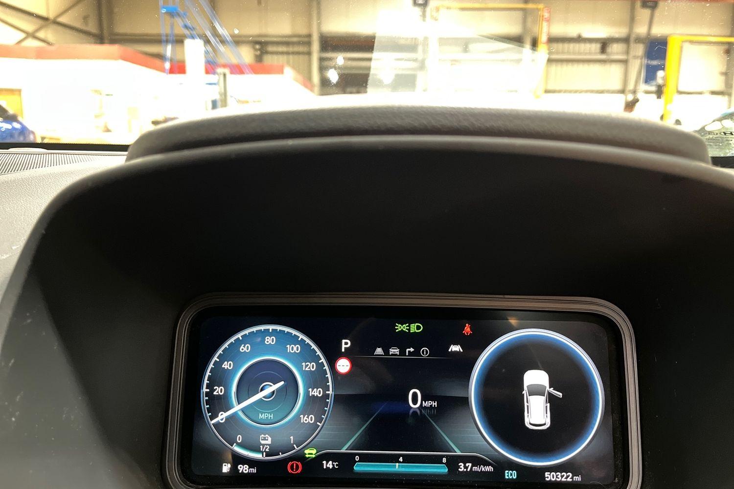 Hyundai KONA Photo 12
