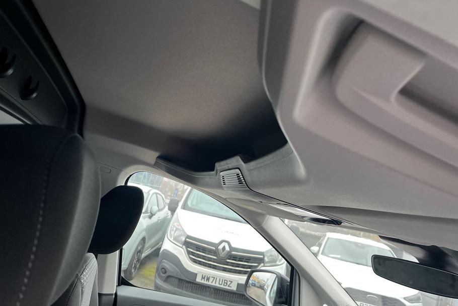 Used FORD TRANSIT CONNECT WV75YOP 28