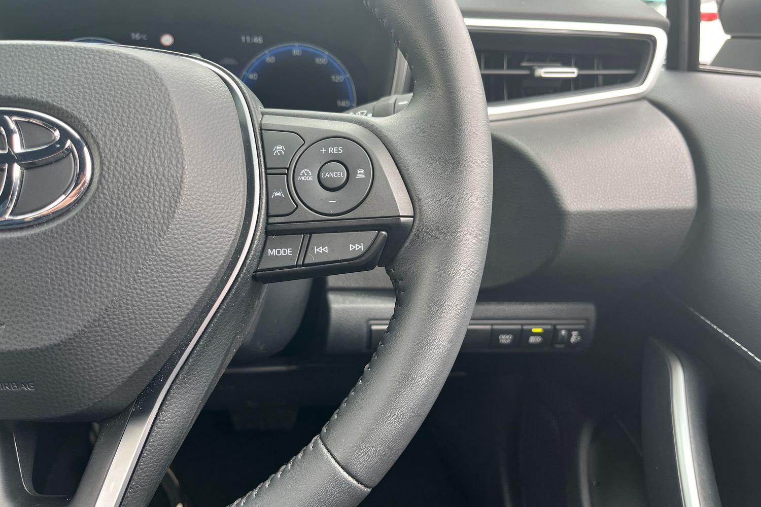 Toyota Corolla Photo 35