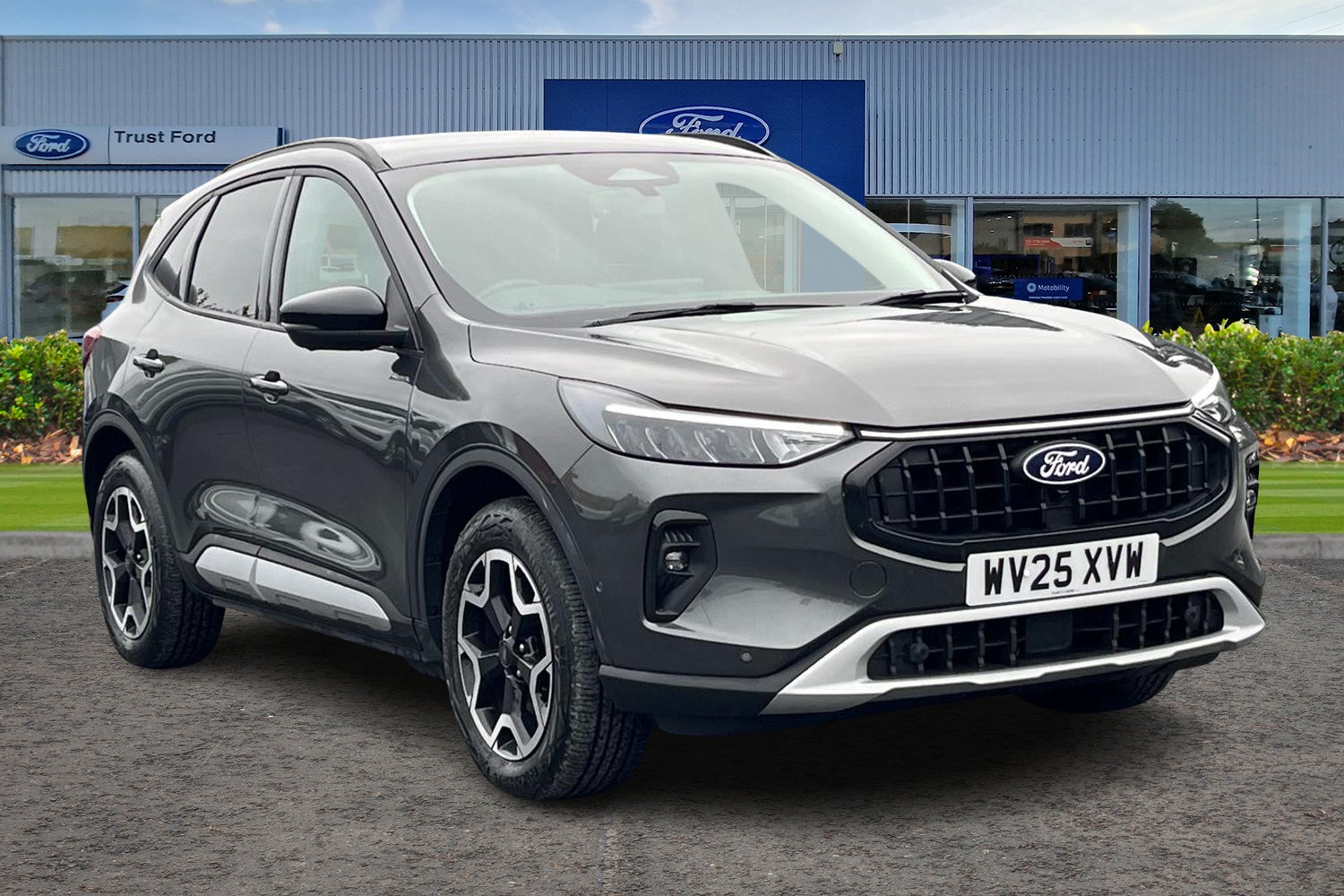 Ford KUGA Photo 0