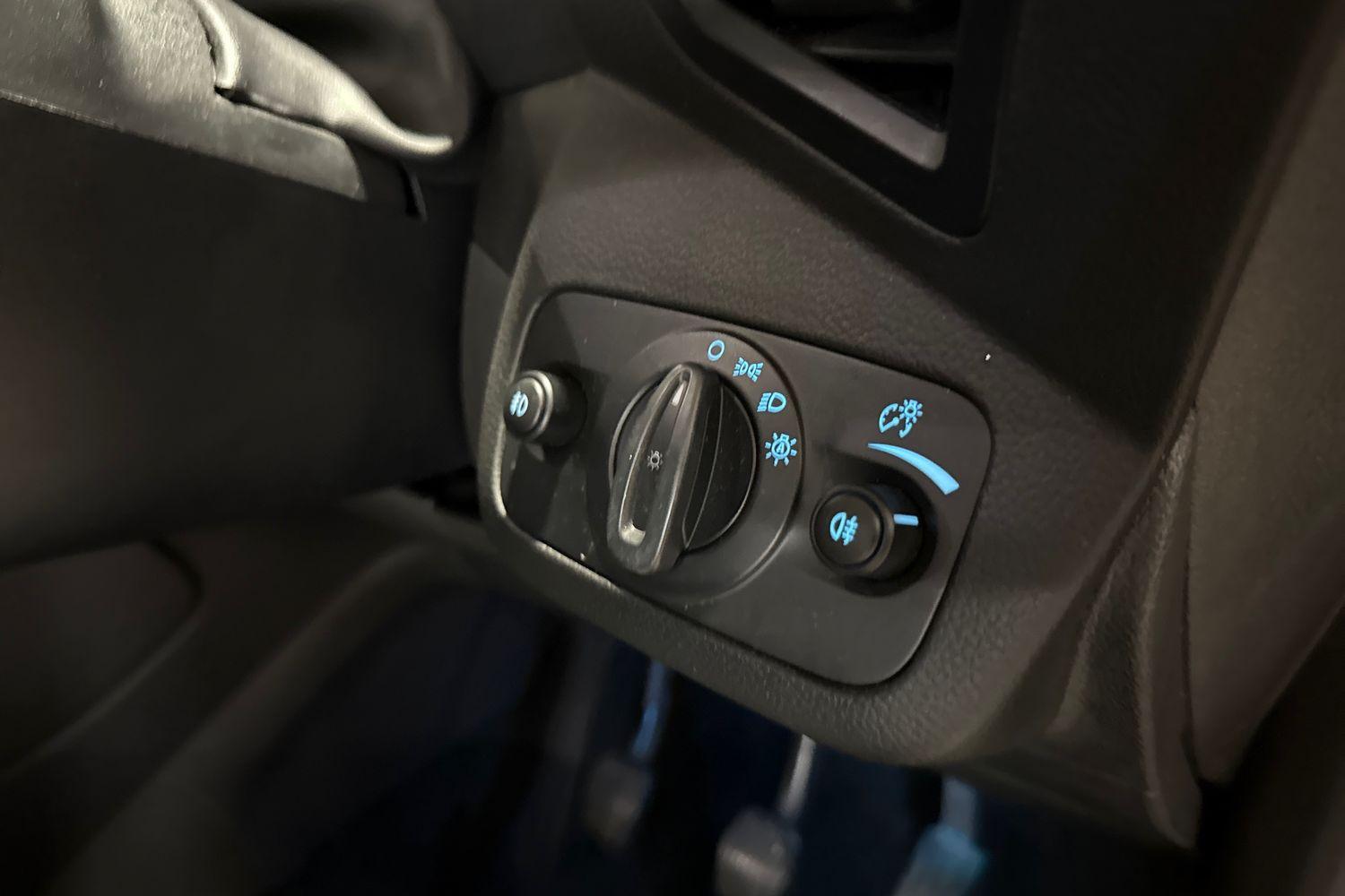 Ford KUGA Photo 25