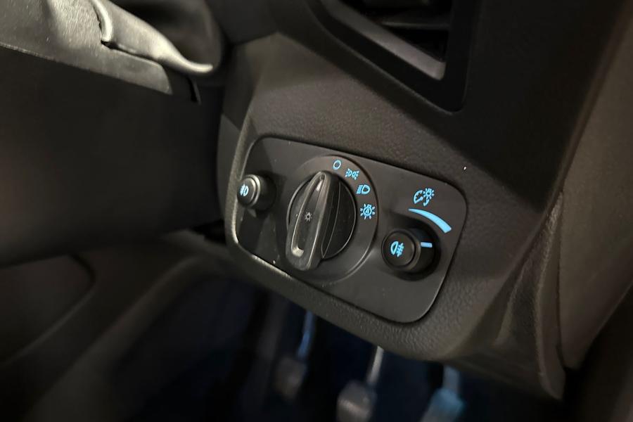 Ford KUGA Photo autoimg-4061d95b21659f605417199fcef9240bdc14a047.jpg