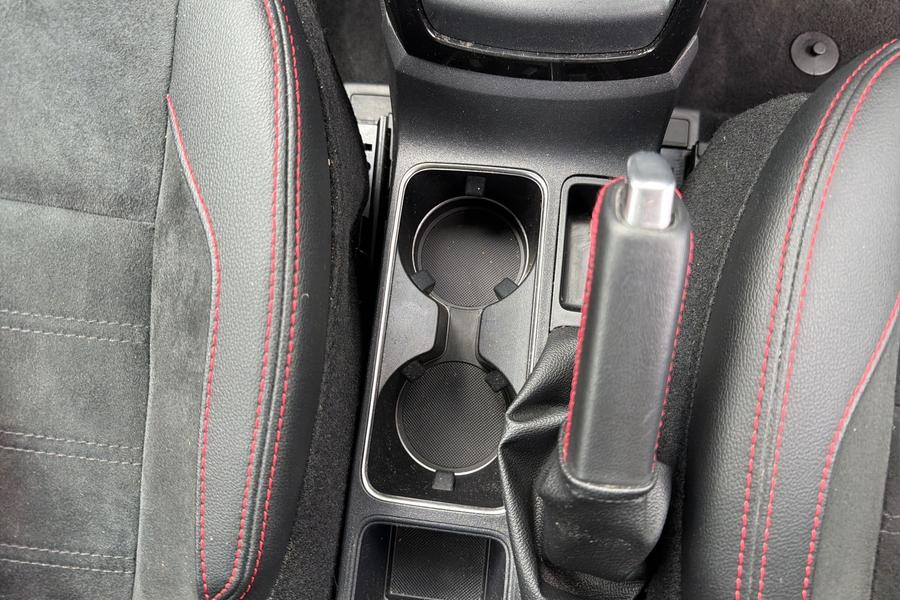Ford ECOSPORT Photo autoimg-4061eb0f1764f26a740961f220ea6e7c4217887e.jpg