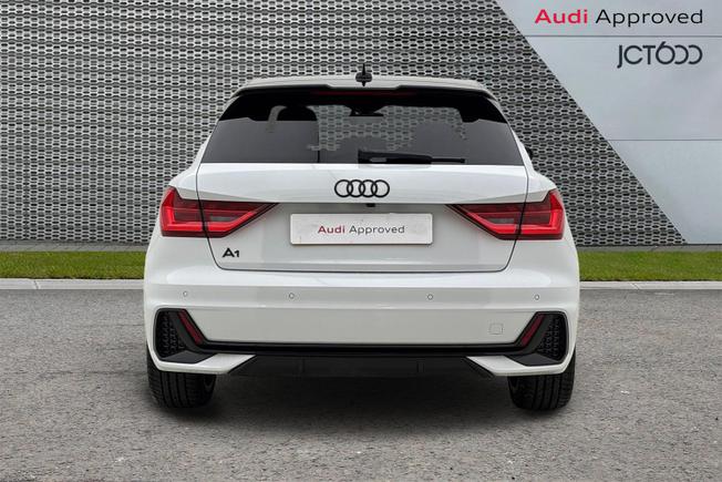AUDI A1 Photo 7