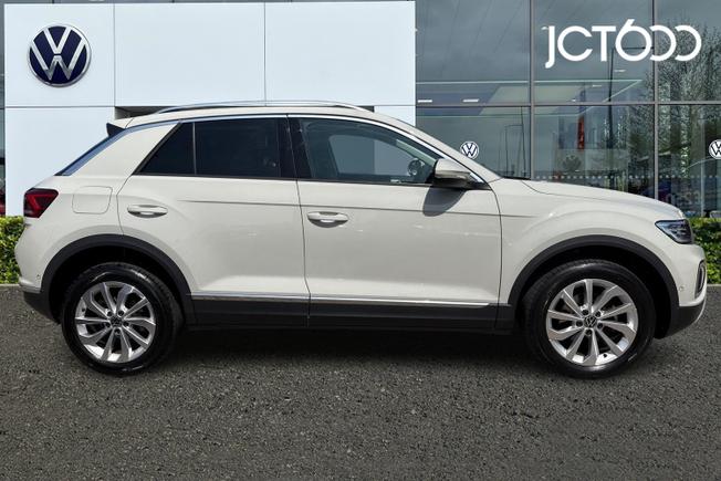 VOLKSWAGEN T-Roc Photo 4