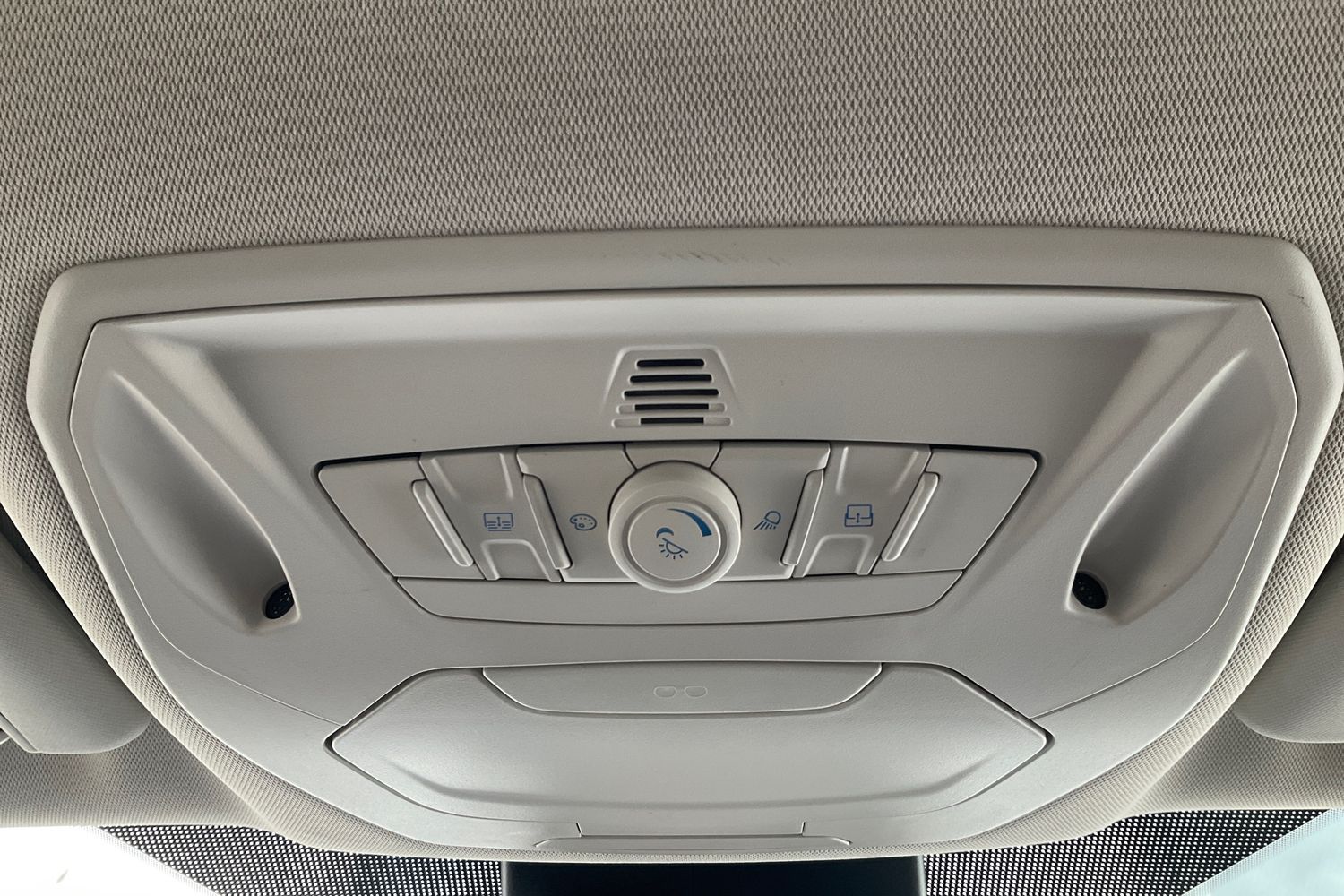 Ford KUGA Photo 30