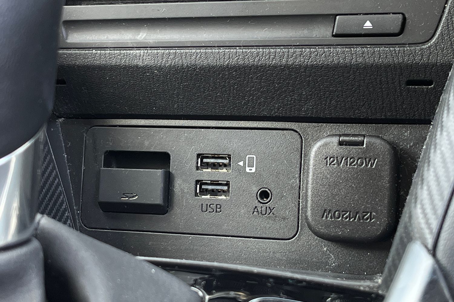 Mazda 2 Photo 39