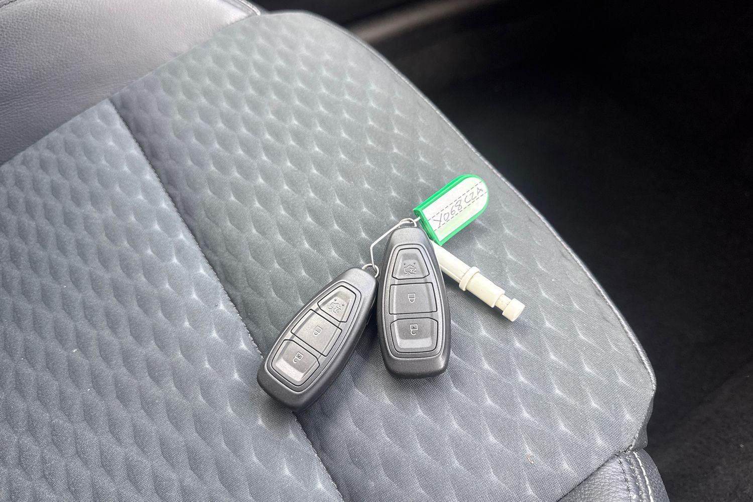 Ford FOCUS Photo 34