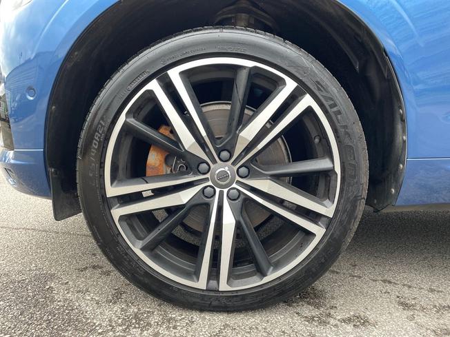 Volvo XC60 Photo 36