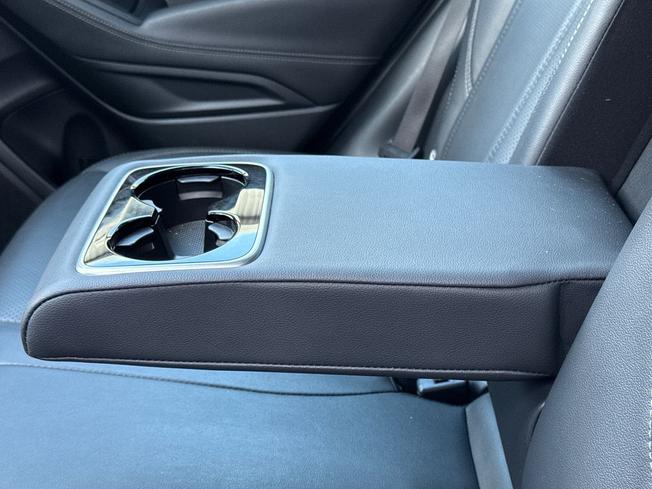 SUBARU Forester Photo 48