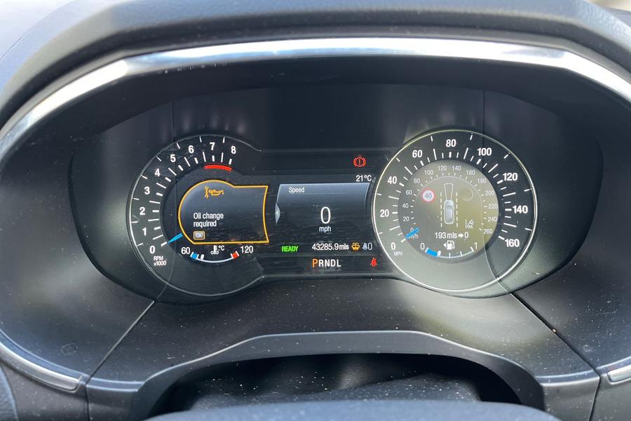 Ford GALAXY Photo autoimg-4072f7d3f63836fedbfba55221e749ba34cfc593.jpg