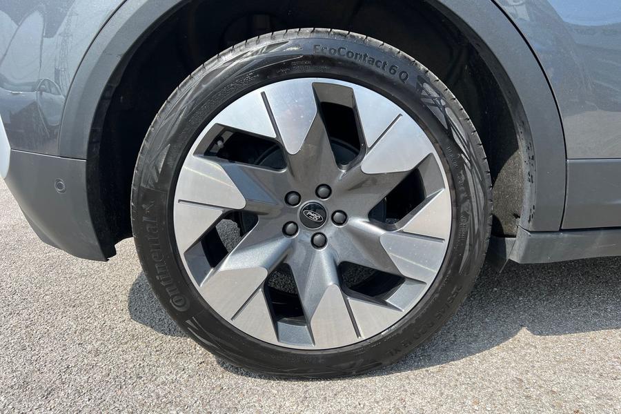 Ford Explorer Photo autoimg-40749f144c35508d21fd369249859617549fef9a.jpg