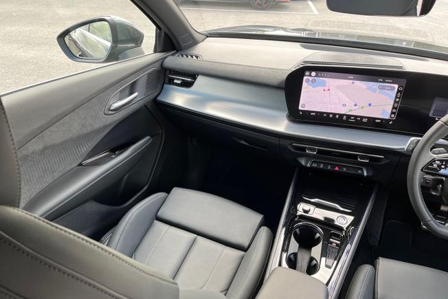 AUDI Q3 Photo 42