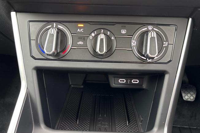 Volkswagen Polo Photo 28