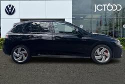 VOLKSWAGEN Golf Photo 4