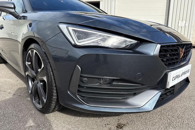 CUPRA Leon Photo 19