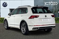 VOLKSWAGEN Tiguan Photo 3