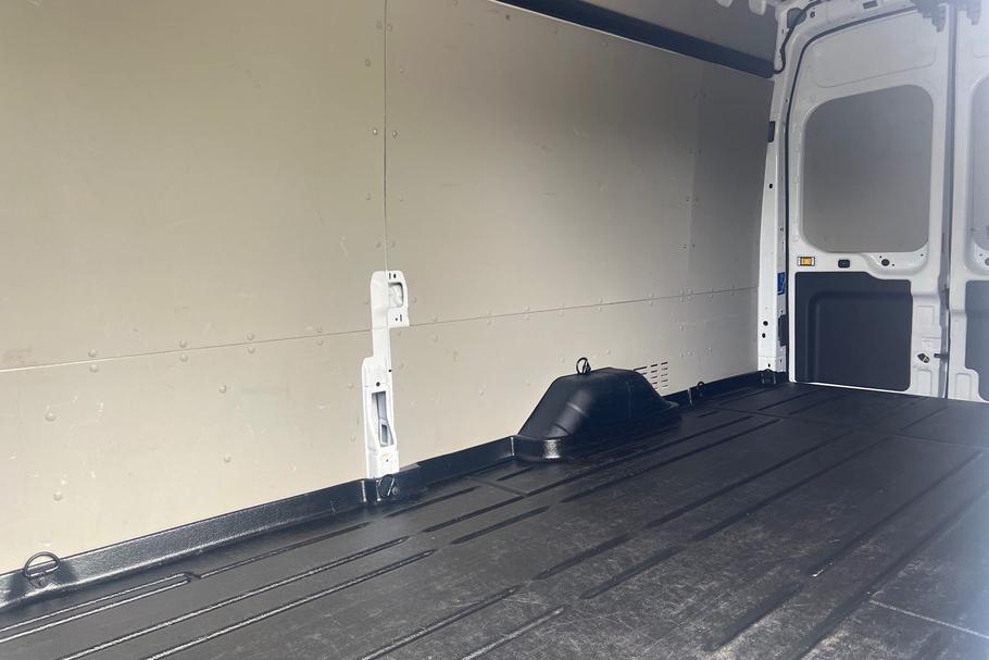 Used Ford TRANSIT WV75TKK 4