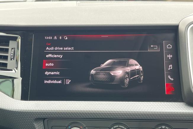 AUDI A1 Photo 22