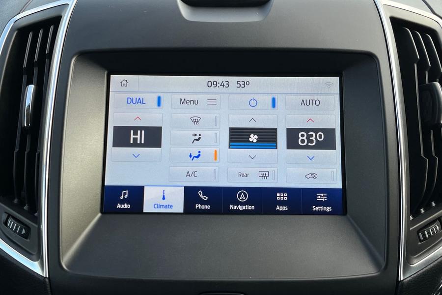 Ford GALAXY Photo autoimg-408a35d04940988d68374c934358999fa086ff10.jpg