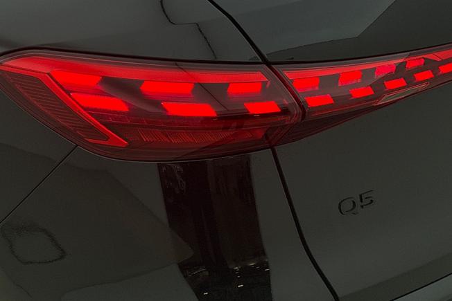 AUDI Q5 Photo 31