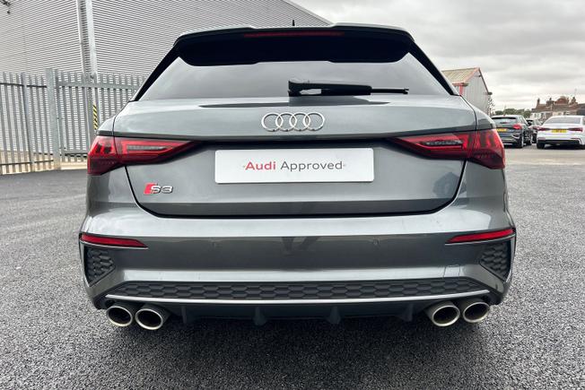 AUDI S3 Photo 29