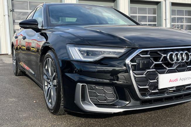 AUDI A6 Saloon Photo 19