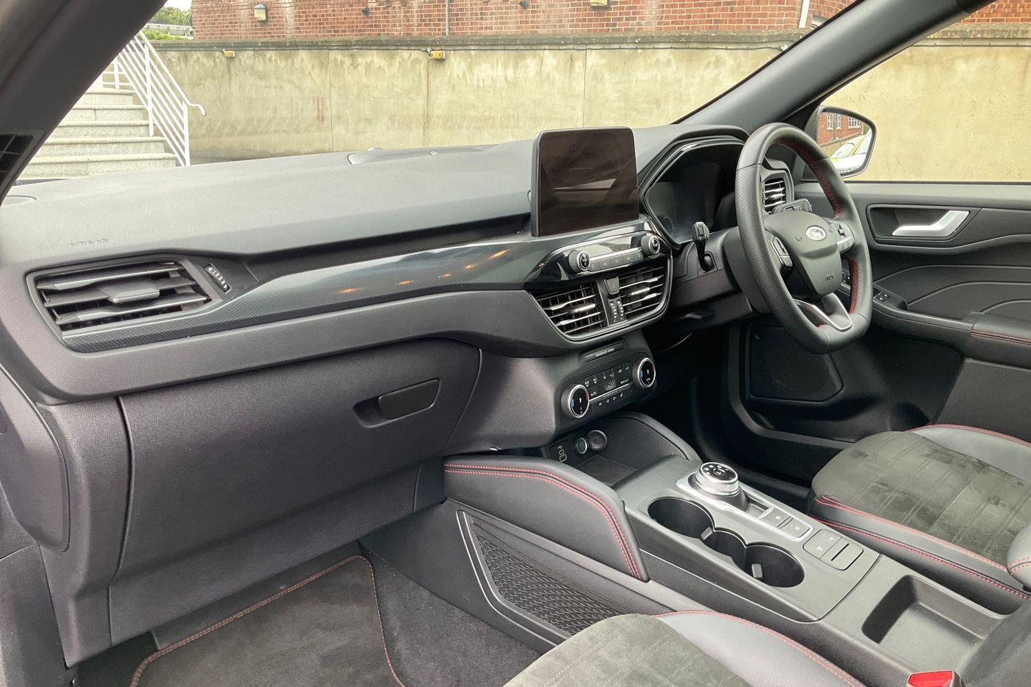 Ford KUGA Photo 17