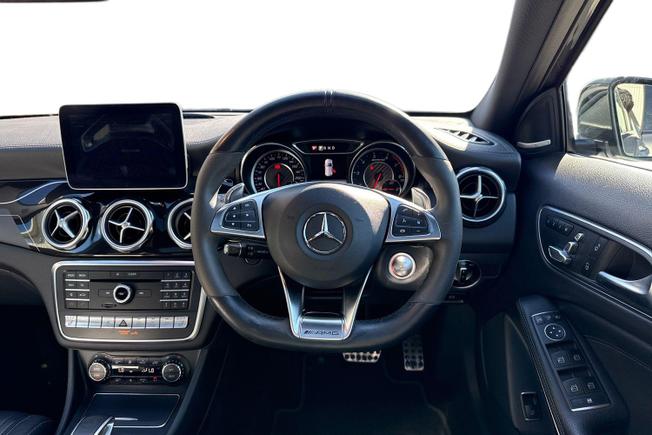 MERCEDES-BENZ Gla Photo 11