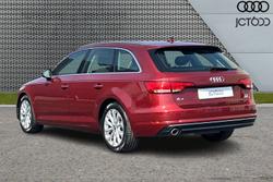 AUDI A4 Avant Photo 3