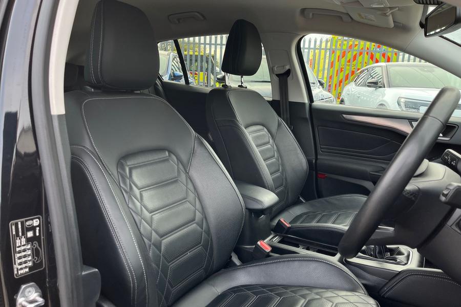 Ford FOCUS Photo autoimg-40a4782da1e985d7209a55c4dee2c813b592b972.jpg