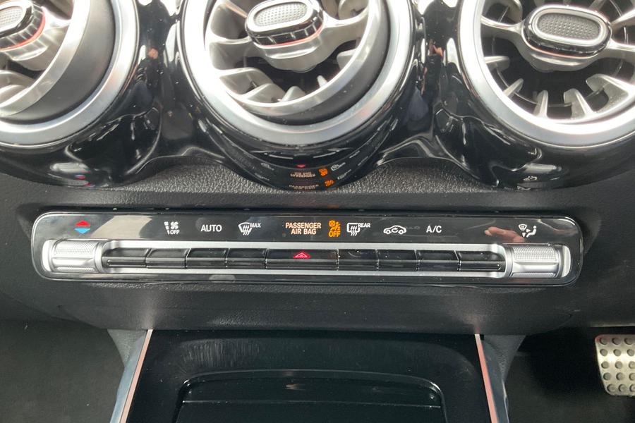 Mercedes-Benz GLB Photo autoimg-40a5e7305f5f4e4a15ee8618d95d0965ecc468d1.jpg