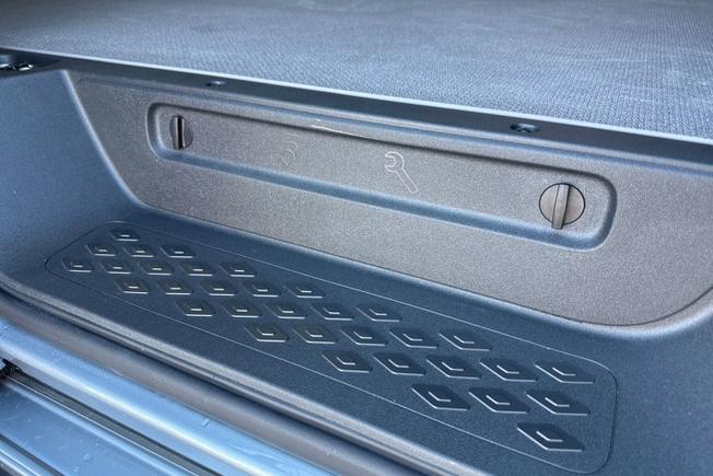 VOLKSWAGEN Id. Buzz Photo 32