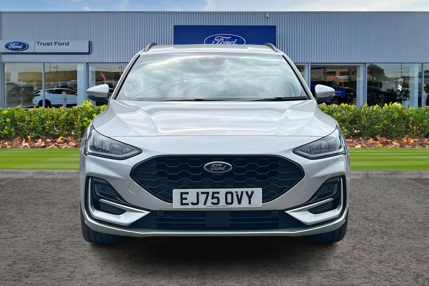 Ford FOCUS Photo 5