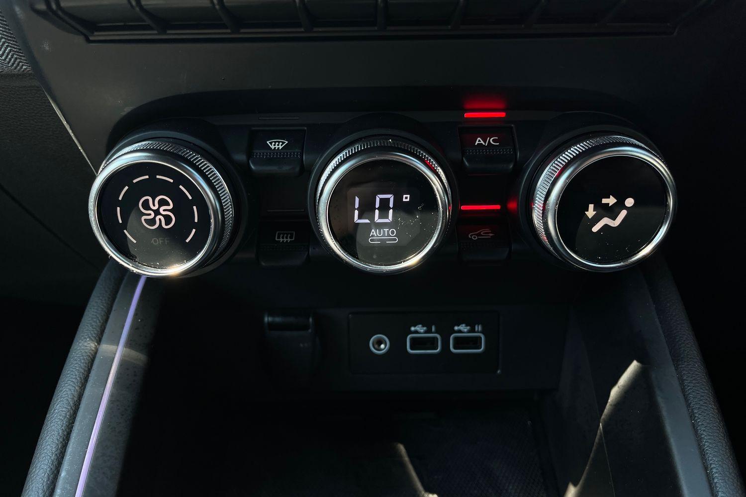 Renault CLIO Photo 33