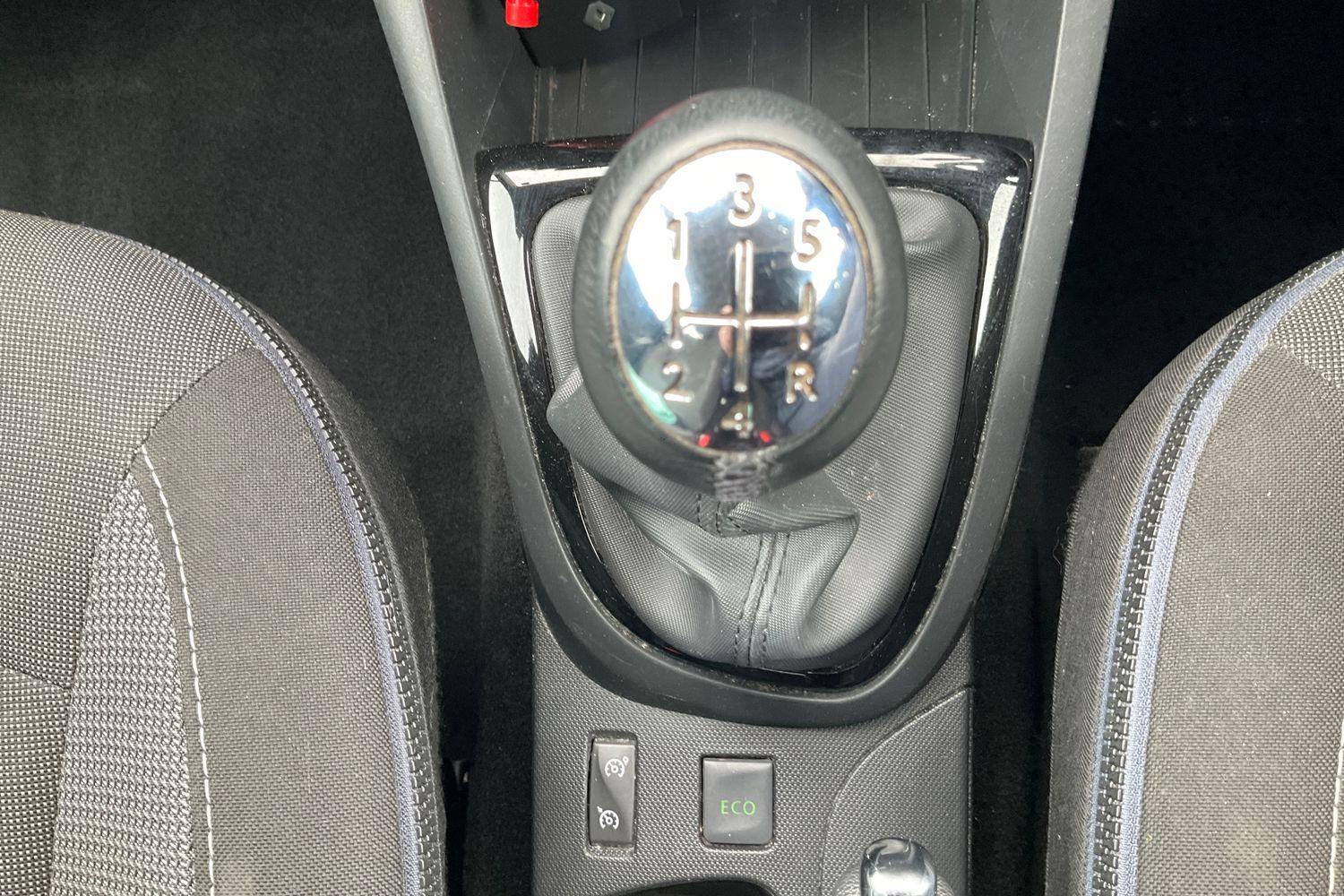 Renault CAPTUR Photo 27